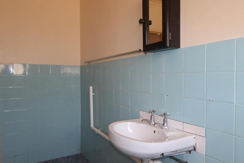 To Let 3 Bedroom Property for Rent in Gatesville Western Cape